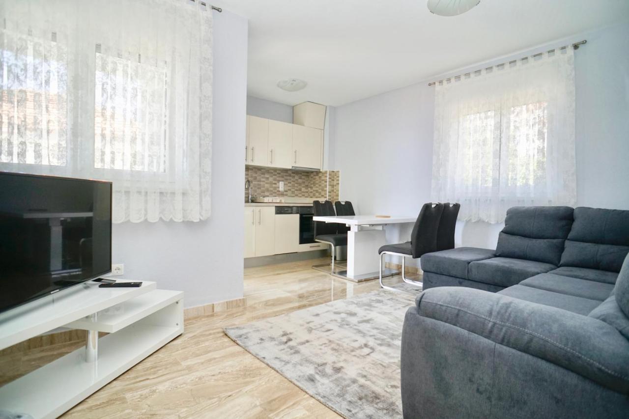 Trogir-Luxury Villa Sapphirus Сегет Враница Екстериор снимка