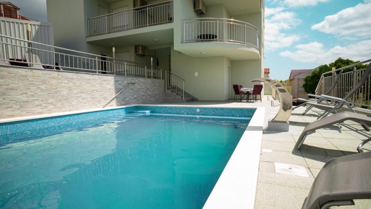 Trogir-Luxury Villa Sapphirus Сегет Враница Екстериор снимка